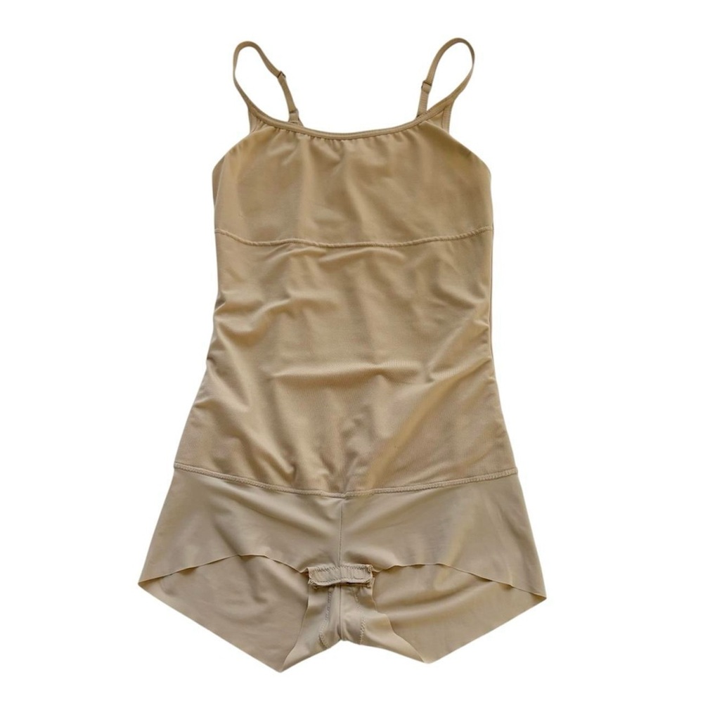 Maidenform Flexees Shapewear Bodysuit